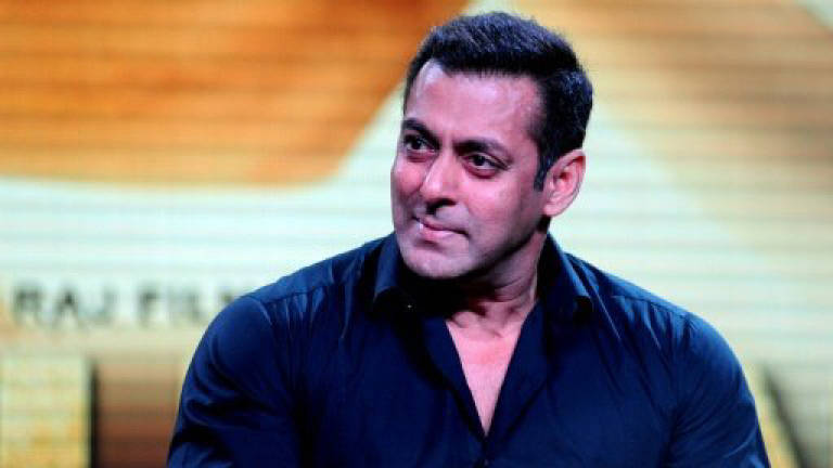 After 'rape' analogy row, Bollywood's Salman Khan says needs to talk less