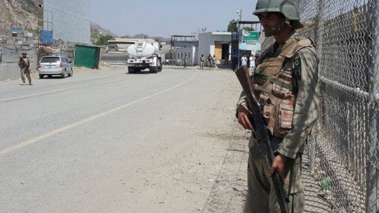 Afghan-Pakistan border reopens after deadly clashes
