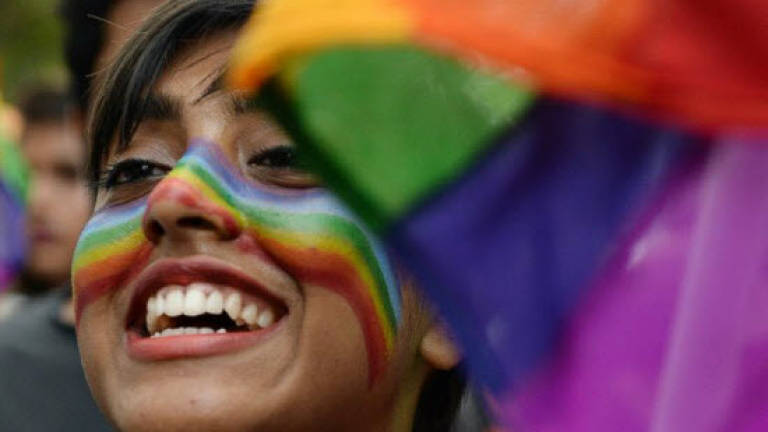India signals support for legalising gay sex