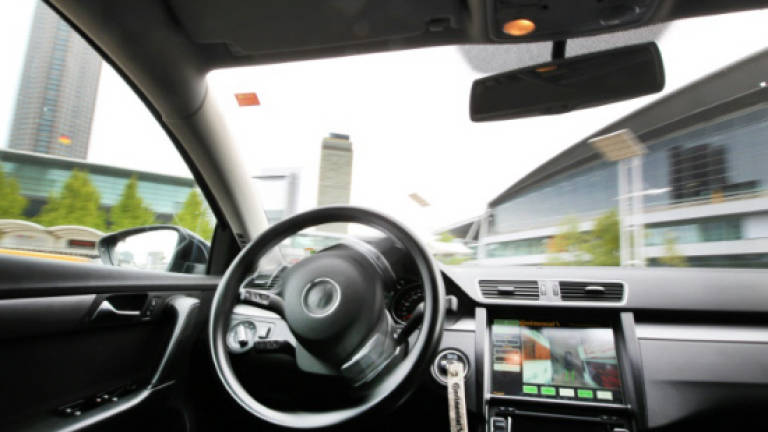 UK to have driverless cars by 2021