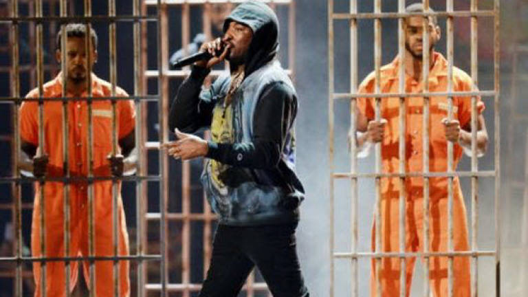 Freed Mill takes on police brutality at BET Awards (Updated)