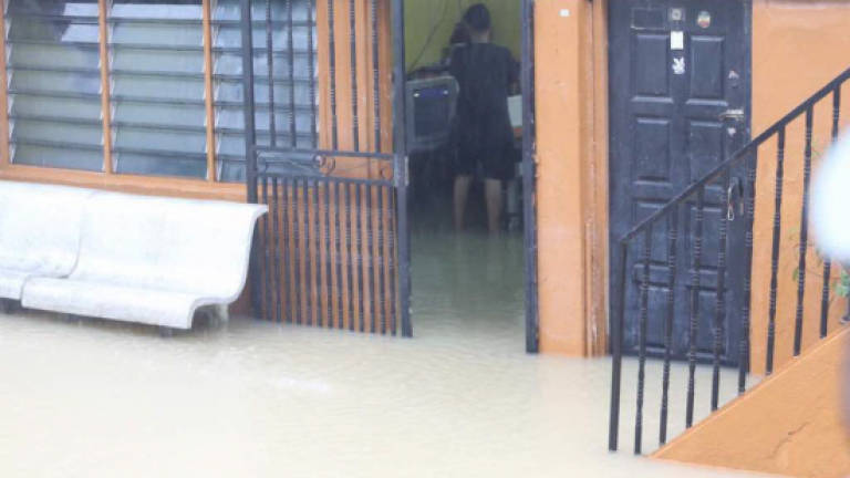 Penang floods again (Video)