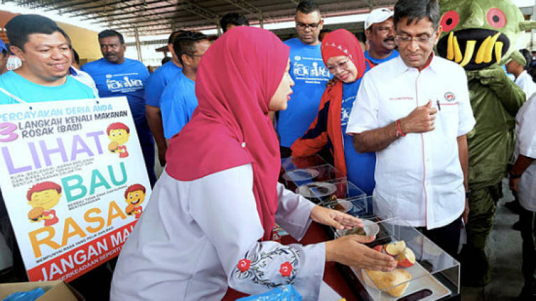 Most Malaysians not eating sufficient veggies, fruits: Subramaniam