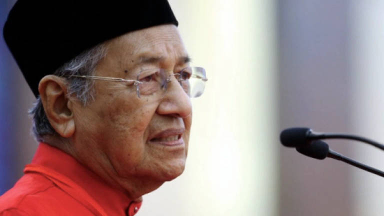 Tun M apologises for any mistakes made during his political career