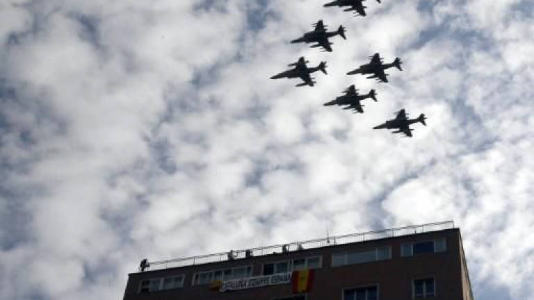 Spain Eurofighter crashes after national day parade, pilot dead