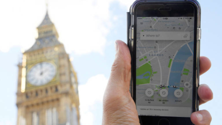 Uber boss holds 'constructive' London talks after ban