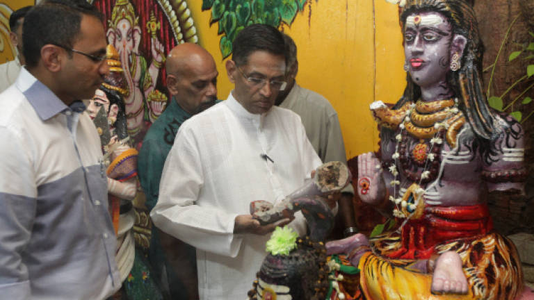 Temple vandals must be caught to end speculation: MIC president