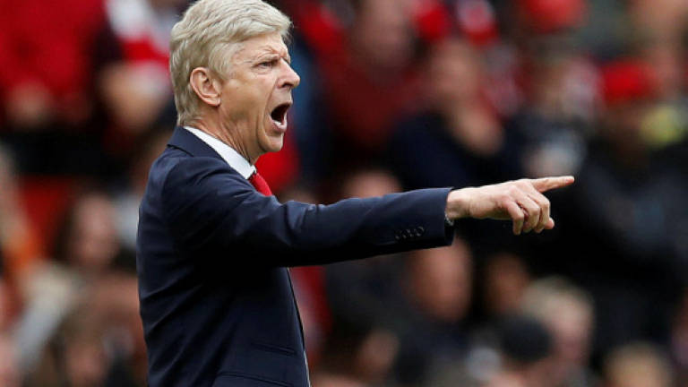 Unified Arsenal can prove doubters wrong, says Wenger