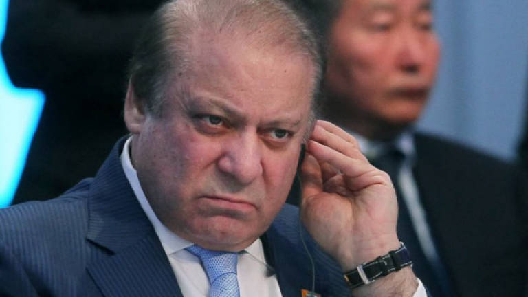Pakistan PM questioned before anti-graft probe