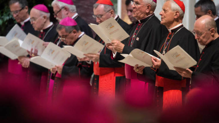 US bishops signal complaints line, code of conduct post scandal