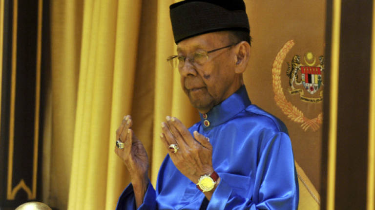 King conveys condolences over death of Thai monarch