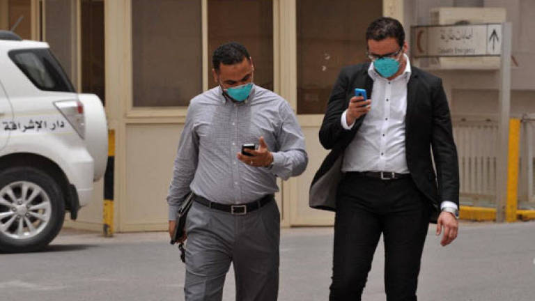 S. Korea reports seven MERS cases, one suspect flies to China