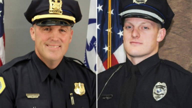 Two US police officers killed in Iowa ambush