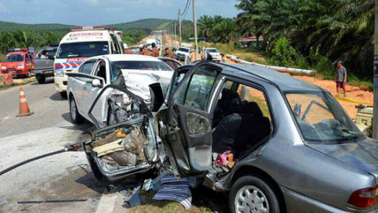 Man burnt to death in road accident