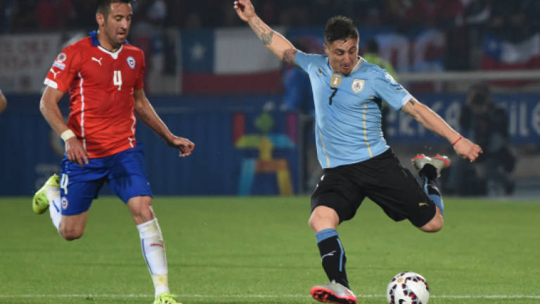 Chile beat Uruguay 1-0 to reach Copa semis