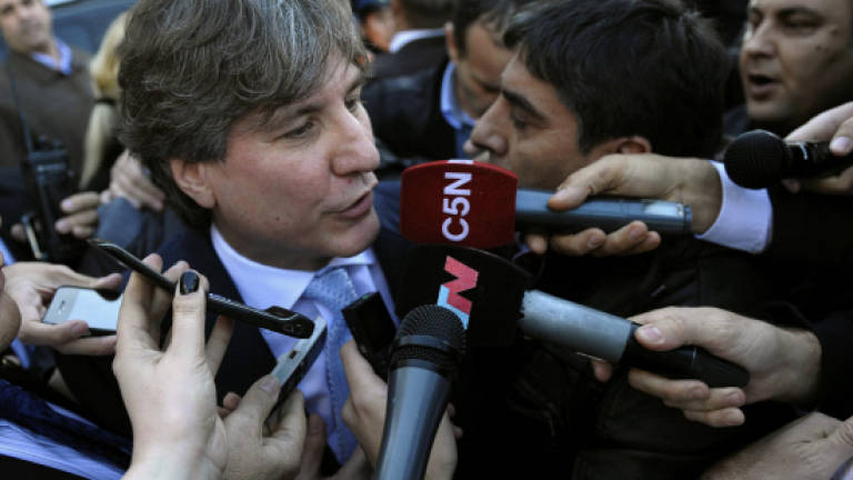 Argentina's vice president denies wrongdoing in corruption case