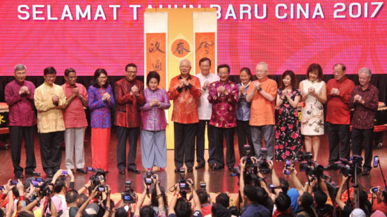 PM hopes year of the rooster will 'fire up' country's economy
