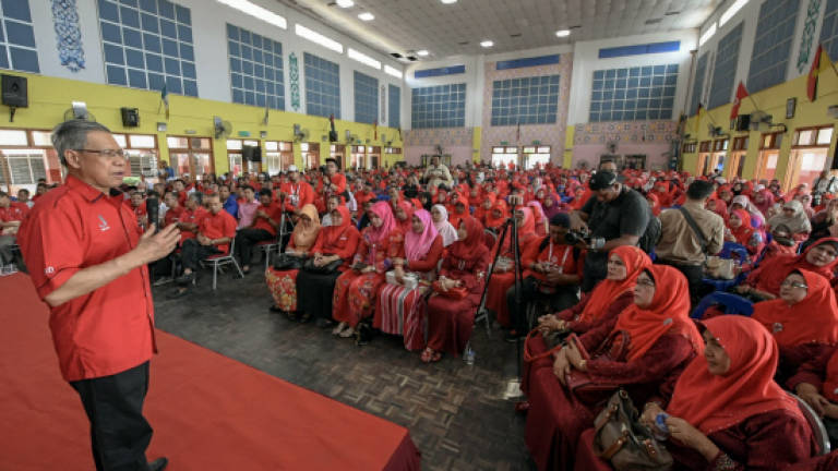 Kelantan BN needs 300,000 votes to win: Mustapa