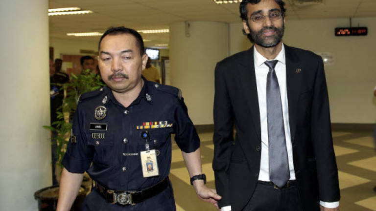 Surendran out on RM5,000 bail