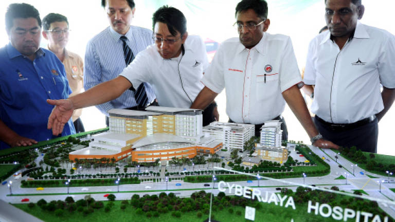 Five to six 'sick' hospitals nationwide: Subramaniam