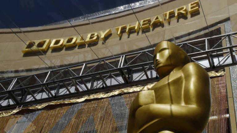 Botox, booze bans and gemstone facials: how the Oscars stars shine Botox, booze bans and gemstone facials: how the Oscars stars shine