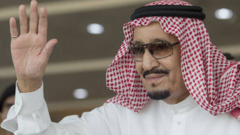 Saudi king holidays in still unbuilt mega city NEOM
