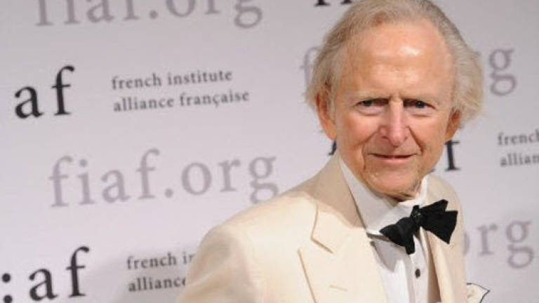 Tom Wolfe, author of 'The Right Stuff', dies at 88