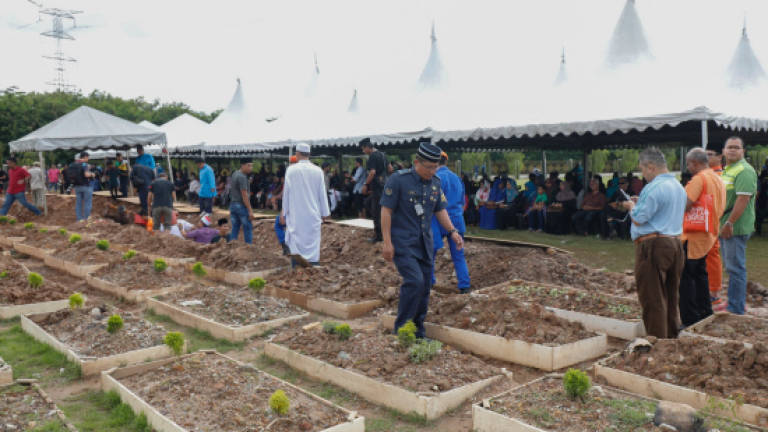 Remains of victims leave HKL for final journey