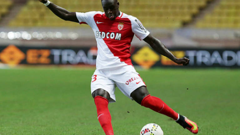 Monaco's Mendy completes record Man City move