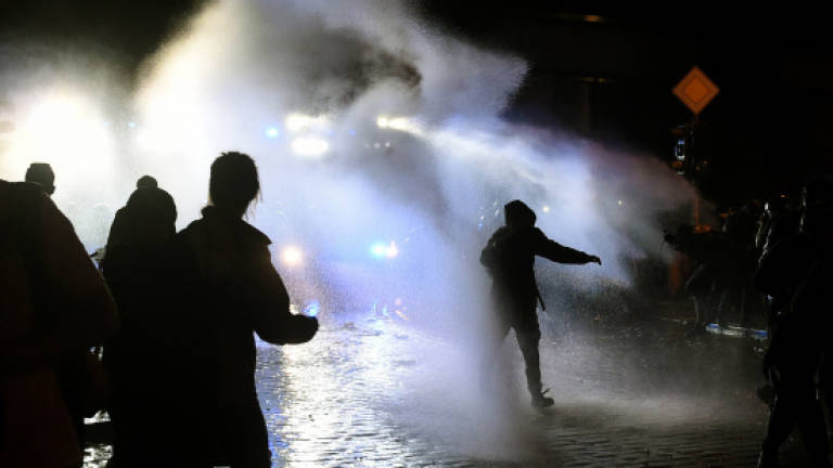 Third night of G20 clashes between police, protesters