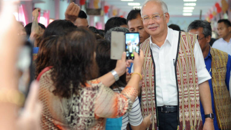 Najib announces allocations for two major rural roads in S'wak