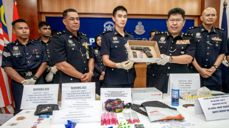 Kelantan police nab suspected firearms smuggler