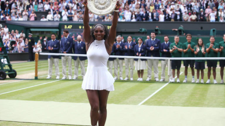 Serena won't be distracted by latest history bid