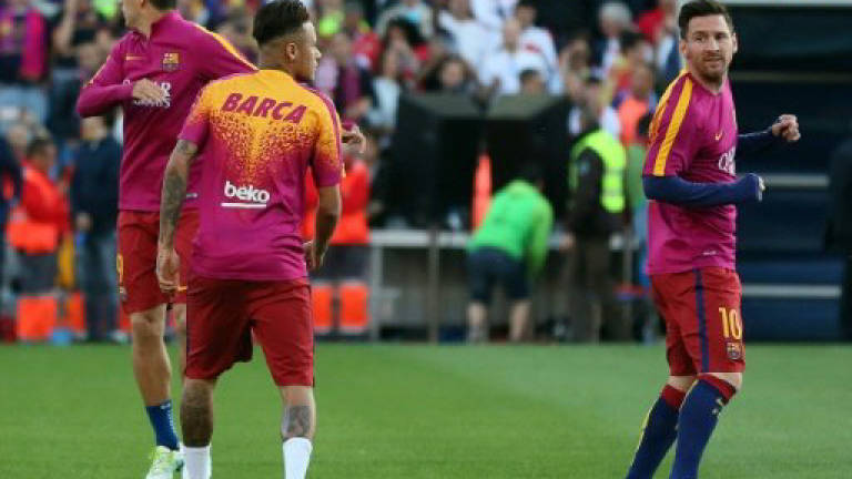 Barca trio reunited, Ronaldo returns for Real