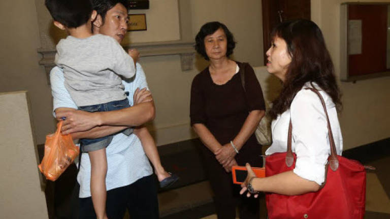 Govt to pay RM600,000 compensation to Teoh Beng Hock's family Govt to pay RM600,000 compensation to Teoh Beng Hock's family