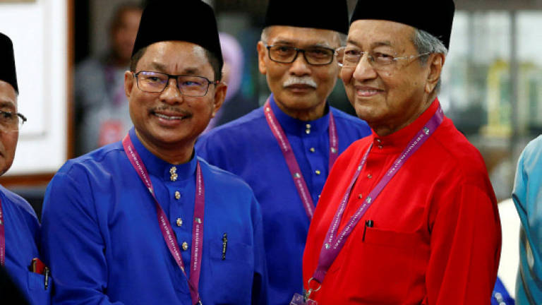 Political heavyweights to face off in multi-cornered fights