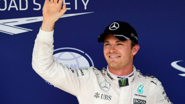Rosberg trumps Hamilton in Hungary chaos