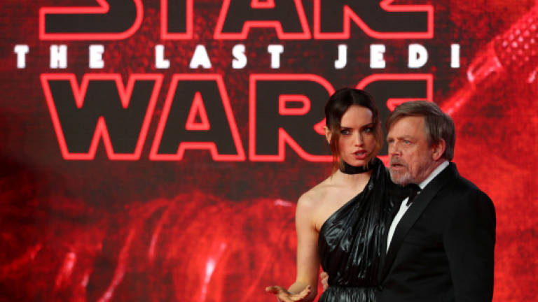 'The Last Jedi' tops Christmas box office in North America