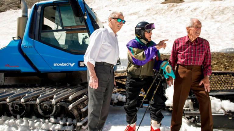Utah man celebrates 100th birthday by hitting the slopes