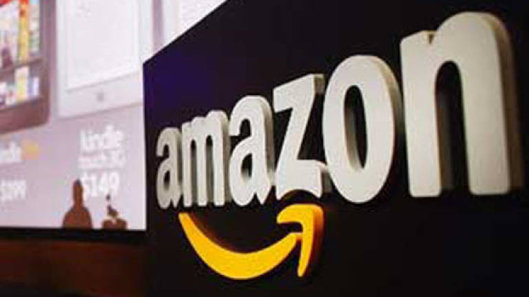 Amazon to offer business email, taking on Microsoft
