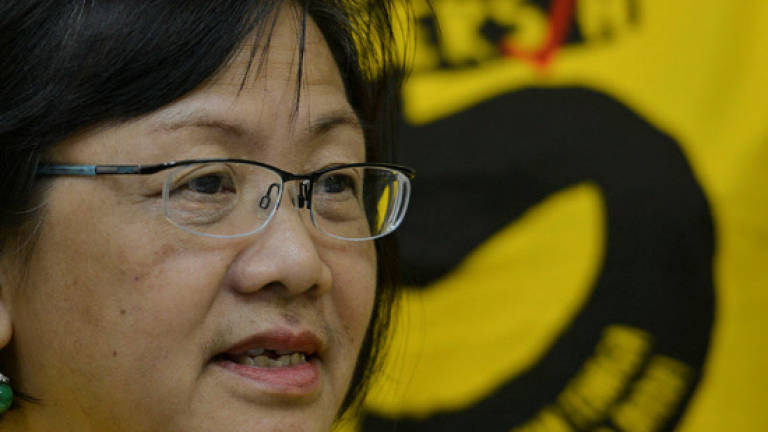 Bersih 2.0 slams EC's midweek polling date