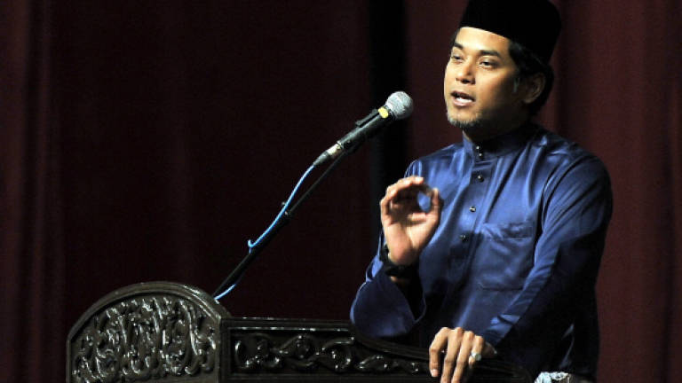 Khairy says will consider DPM's advice not to run for FAM presidency
