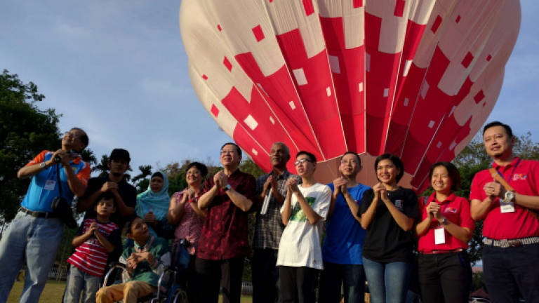 Hot Air Balloon fiesta takes off without a hitch