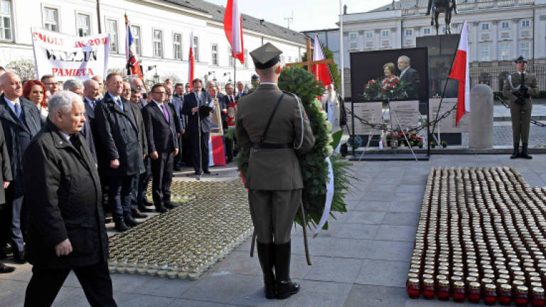Poland demands Russia return 2010 presidential jet wreckage