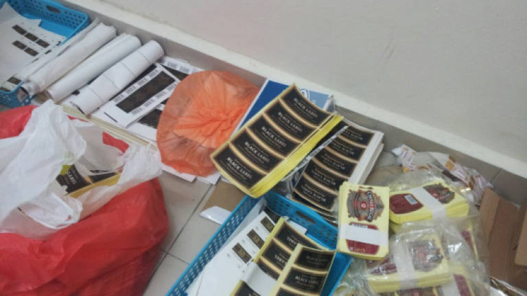 KPDNKK seize contraband alcohol worth RM200k in raid