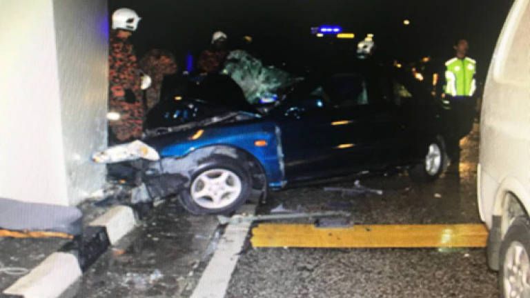 Cop killed after car skids on KL-S'ban highway
