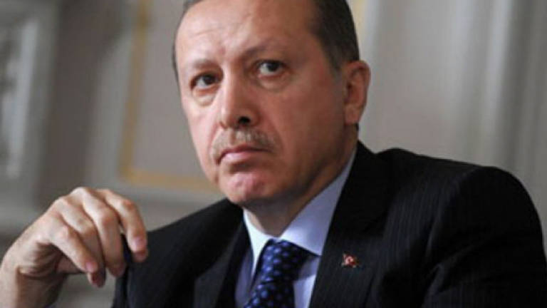 Turkey detains 105 in new raids on Erdogan foe's supporters