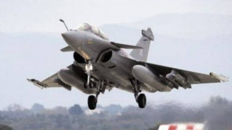 French fighter jets go quiet for school exams