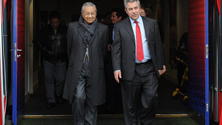 Dr M graces Cardiff game