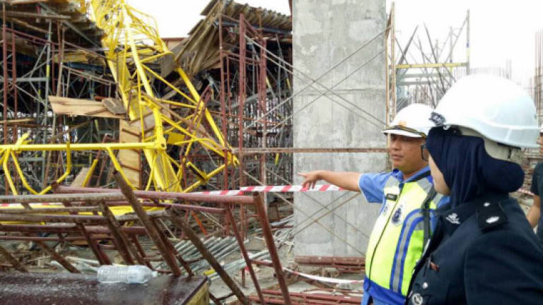 Construction worker crushed to death by fallen crane, 3 injured